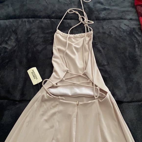 Long taupe semi-formal dress - Picture 3 of 4